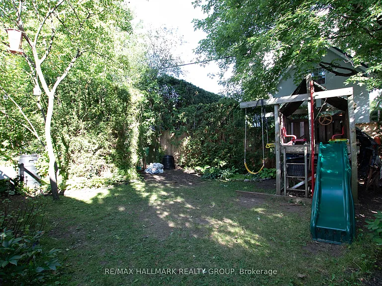 42 Glengarry Rd — Photo 34