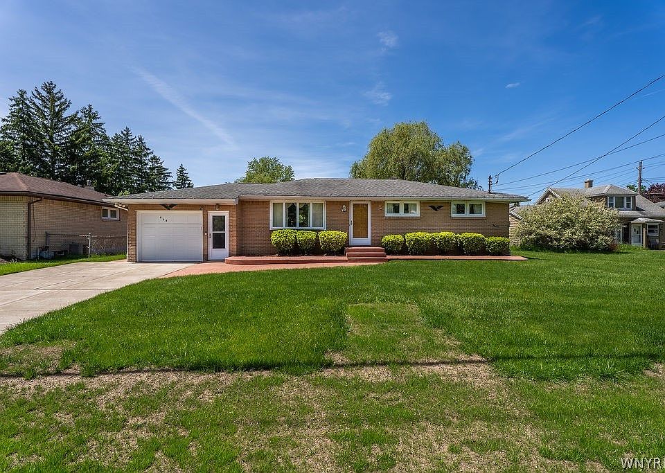 1st image of 638 Borden Rd