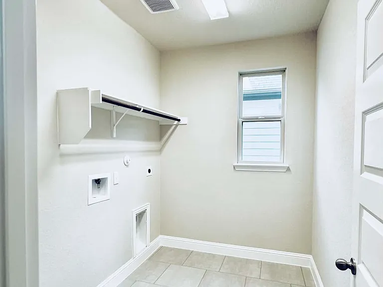 13230 Chanute Field Dr — Photo 25