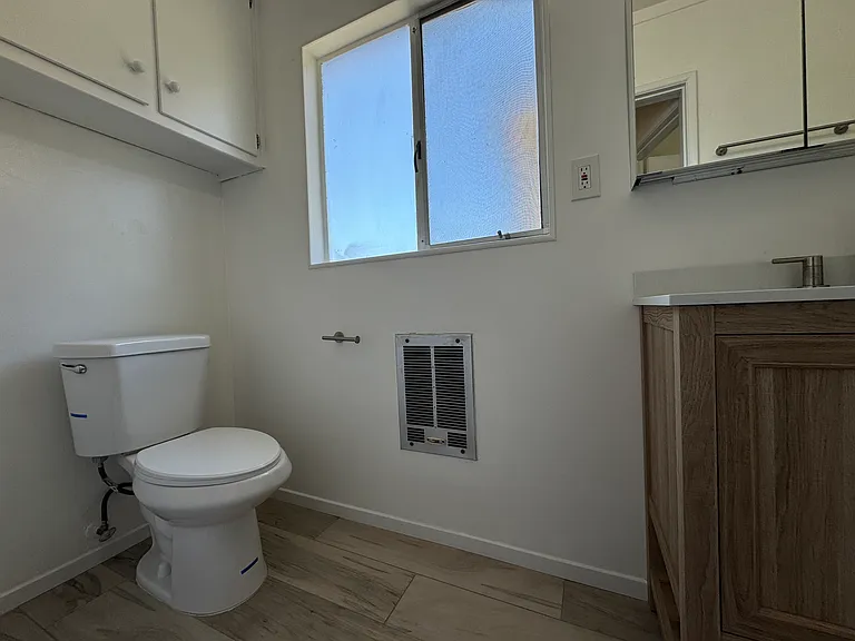 4418 Vantage Ave #3 — Photo 28
