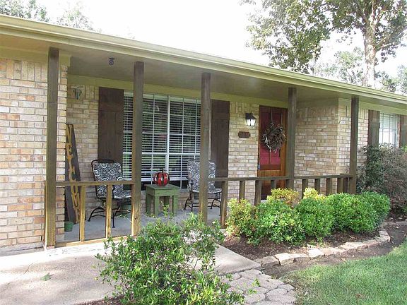 2nd image of 28 Heritage Dr