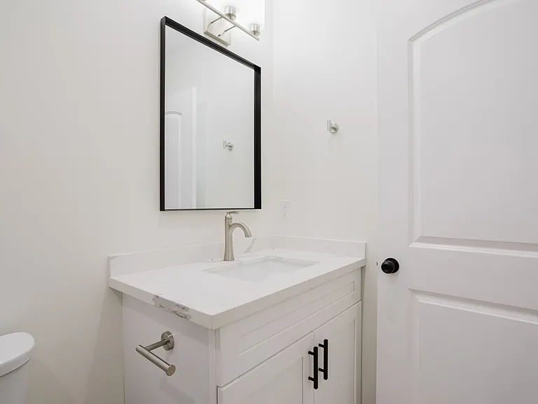5740 N Beck Ave — Photo 30