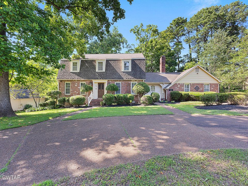 1st image of 23 Greenway Dr