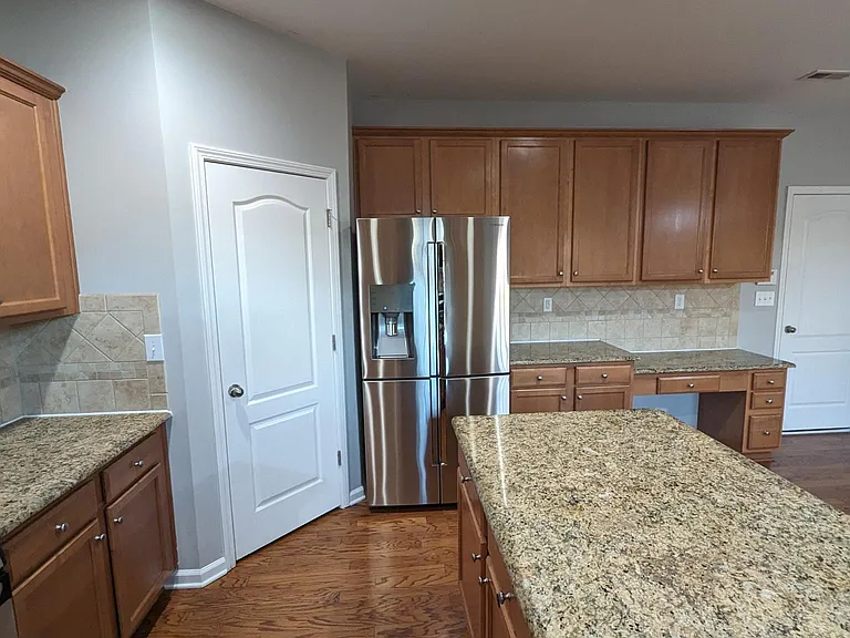525 Willow Thicket Ct — Photo 14