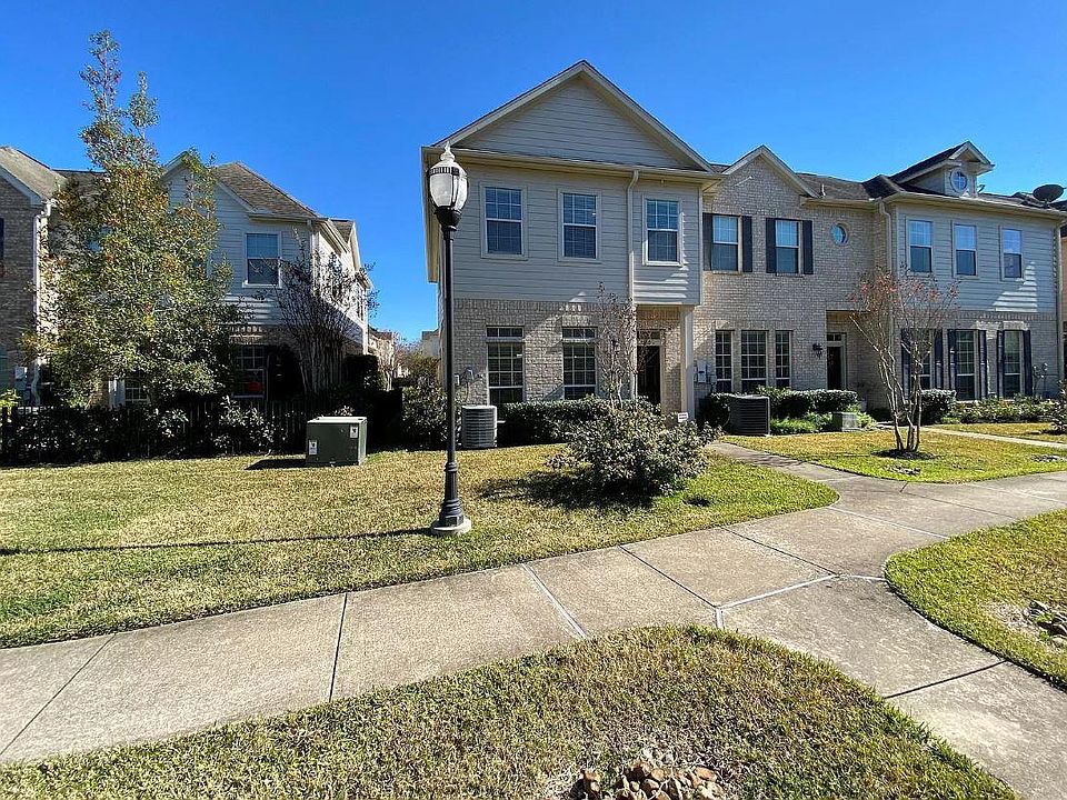 1st image of 2830 Misty Heath Ln