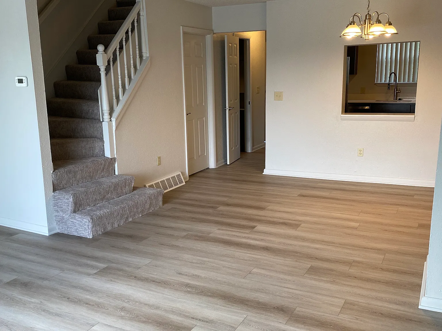 Walden Pond Condominiums — Photo 4