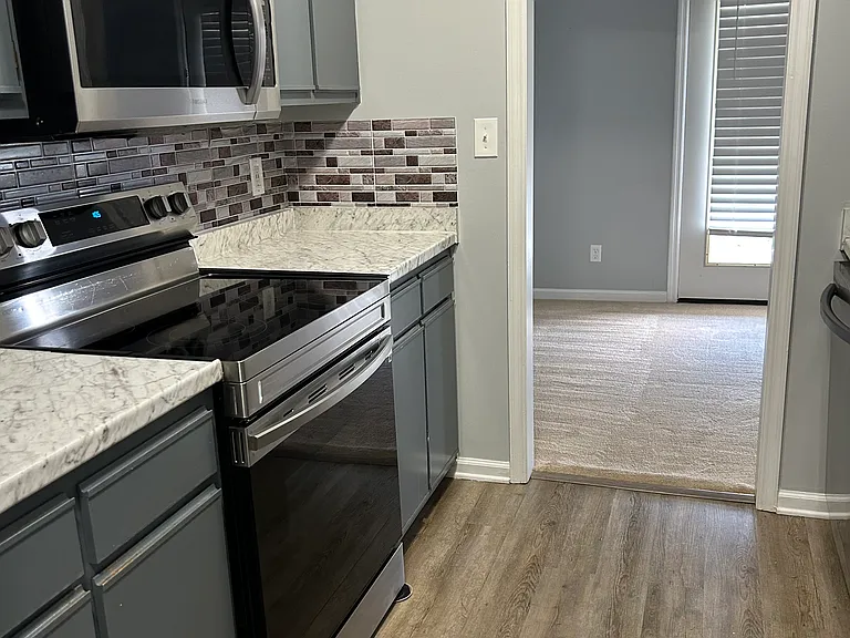 274 Waterdown Dr #11 — Photo 10
