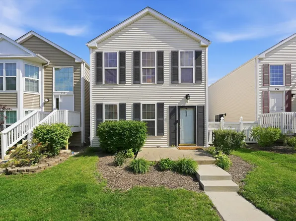 752 Four Seasons Blvd #752, Aurora, IL 60504