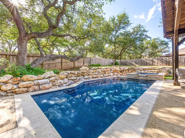 28807 Sopris Ln, San Antonio, TX 78260