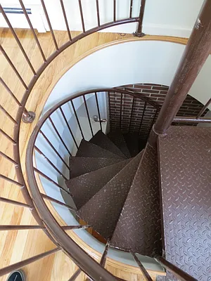 Rented by Roth Realty Management LLC | media 41