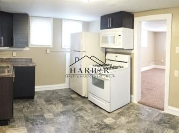 322 6th St SE #3