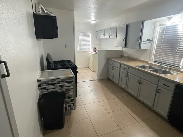 5919 Cassedy Ln #A, Las Vegas, NV 89122