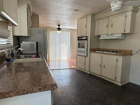 5th image of 2400 W Midvalley Avenue #R8