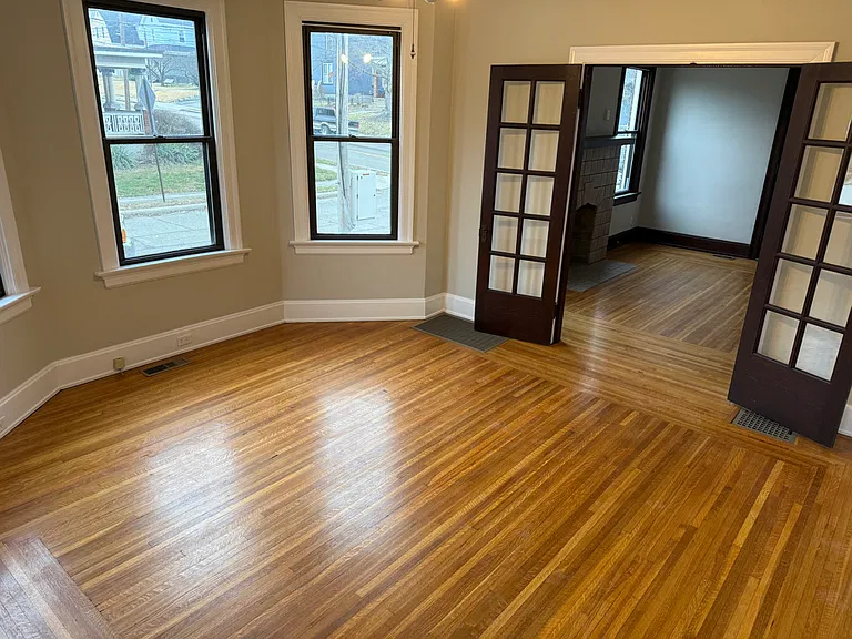 3821 Glenmore Ave #2 — Photo 6