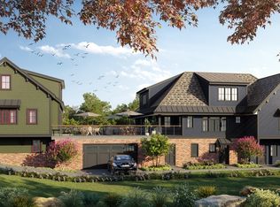 145 Warren St #C, Newton Center, MA 02459