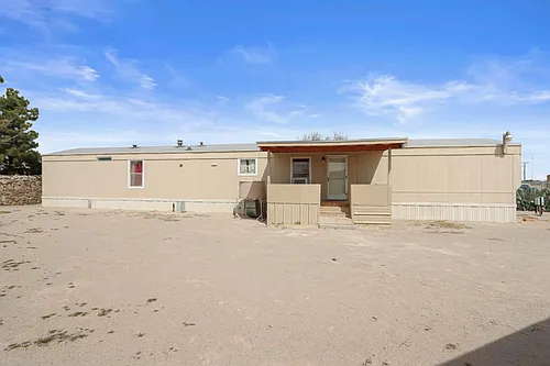 505 Ricky Zelt Dr Photo 1