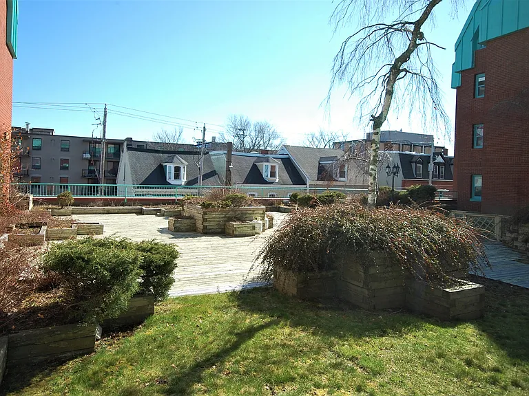 5157 Morris St — Photo 4