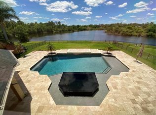 582 Osprey Lakes Cir, Chuluota, FL 32766