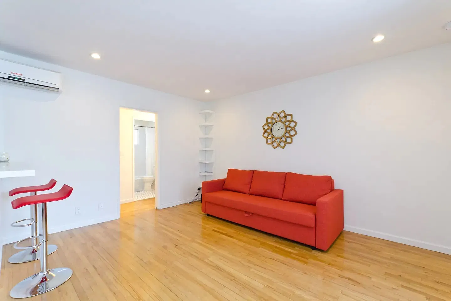 1811 Ivar Avenue QW - QW — Photo 3