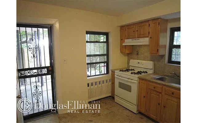 Rented by Douglas Elliman | media 68