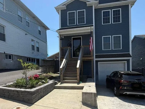 25 Christopher St, Providence, RI 02904