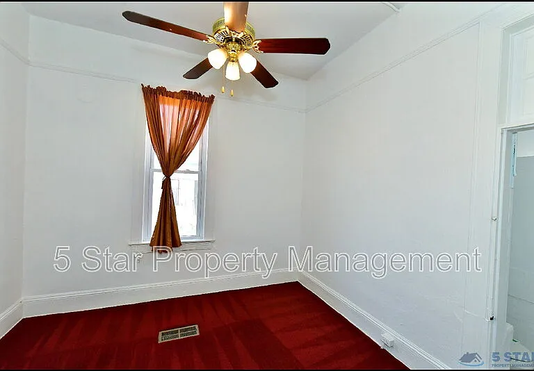 612 E Nevada Ave — Photo 23