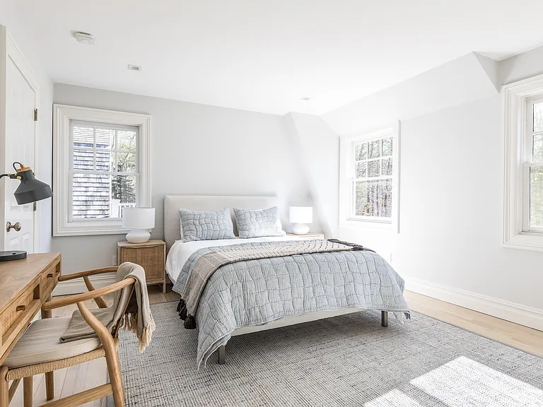 21 Dering Ln — Photo 16