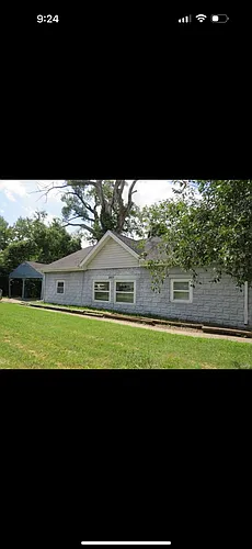 3607 Falling Springs Rd Photo 1