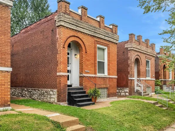 3453 Itaska St, Saint Louis, MO 63111