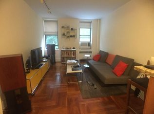 158 E 7th St APT C3, New York, NY 10009