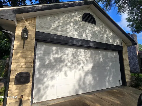 1614 Bradney Dr, Houston, TX 77077