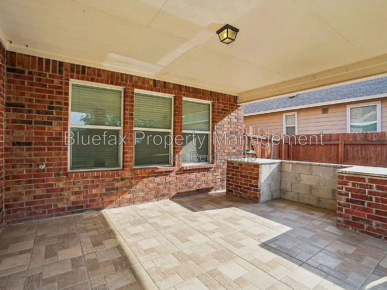 15214 Ohare Lndg — Photo 31