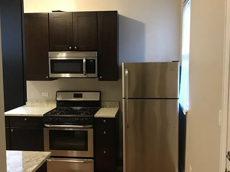 3501 W Cortland St — Photo 1