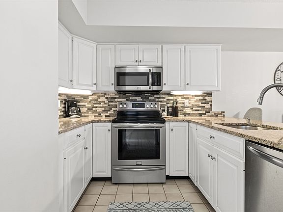5th image of 29 Merganser Way #29