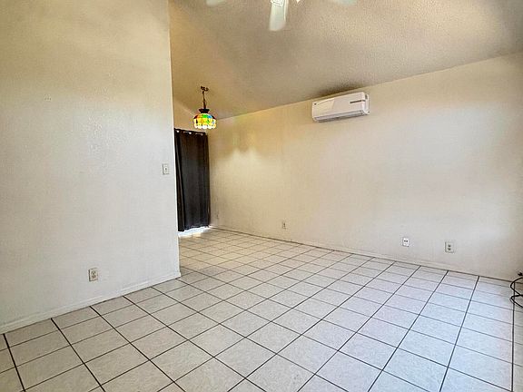 2nd image of 9128 Lacebark Elm Dr