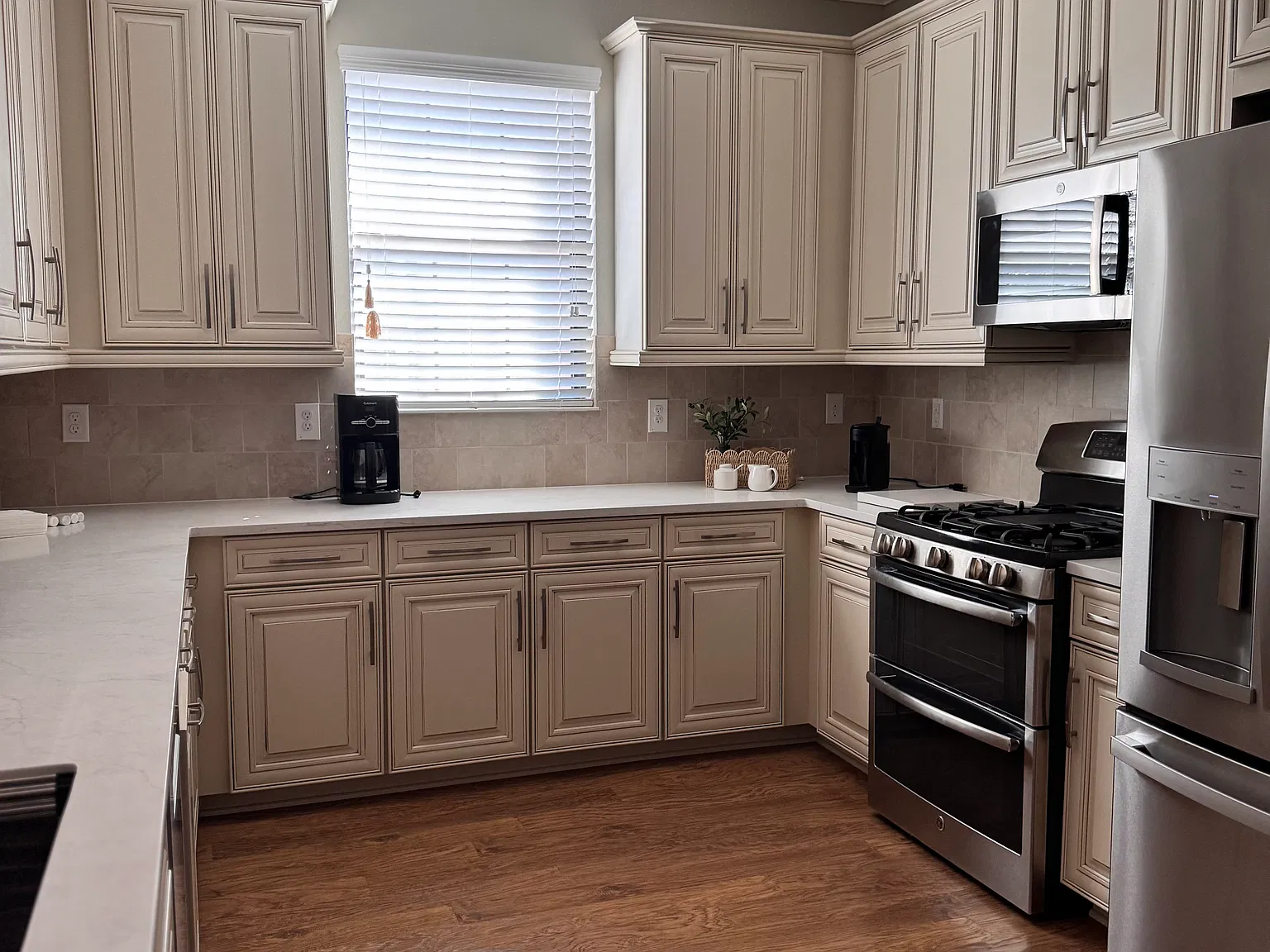 5830 Cavano Dr — Photo 4