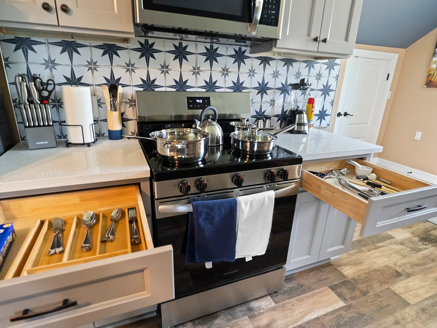 1 bed, 798 sqft, $1,800 — Photo 3