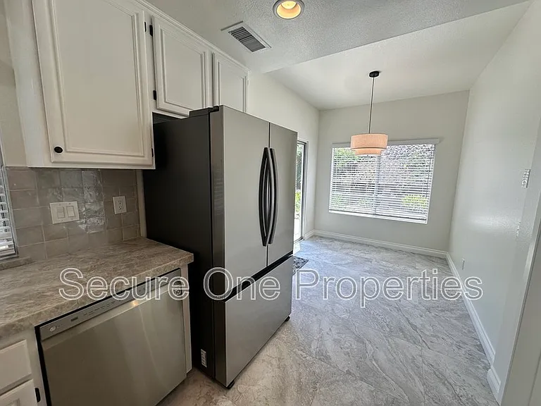 1740 Amarelle St — Photo 13