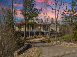 405 Saint Johns Dr, North Augusta, SC 29860