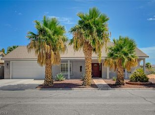 640 Lillian Condie Rd, Moapa Valley, NV 89040