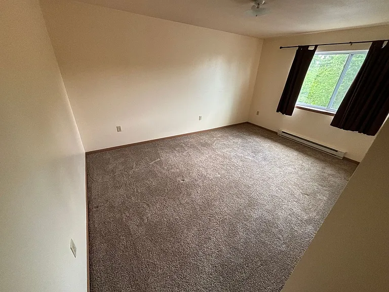 515 E Cascade Ave — Photo 1
