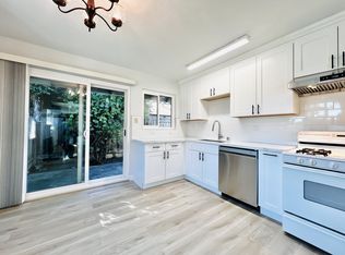 536 Easy St #A, Mountain View, CA 94043