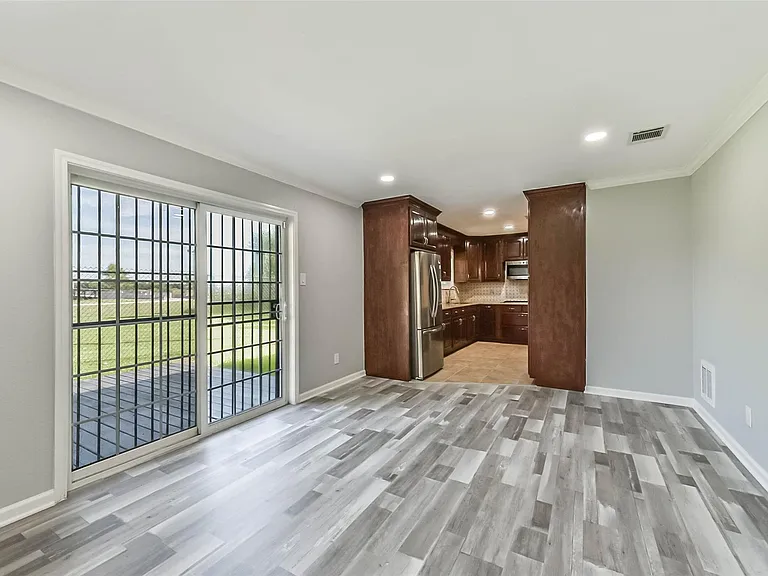 10999 Fairland Dr — Photo 22