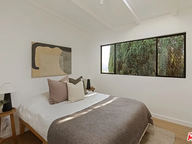 1107 Le Gray Ave — Photo 15
