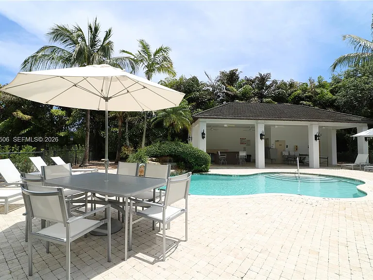 7961 SW 110th Ter — Photo 47