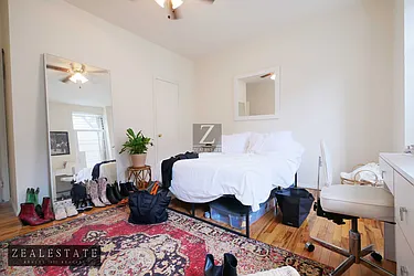 Rented by ZealEstate Group Inc