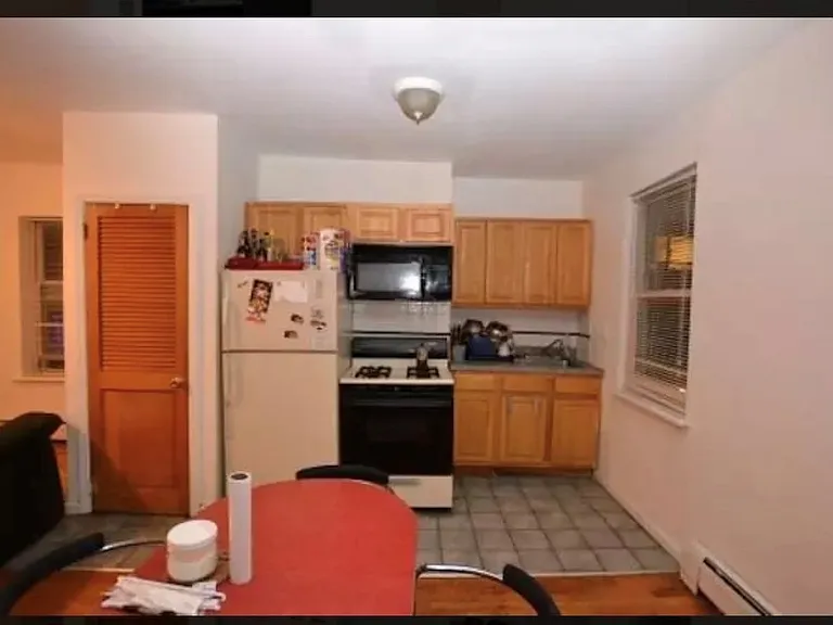 423 Jackson St #3 — Photo 18