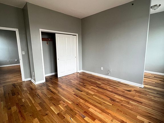 4th image of 136 S 7th St Floor 3
