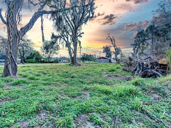 9323 Ripley Rd #1, Thonotosassa, FL 33592