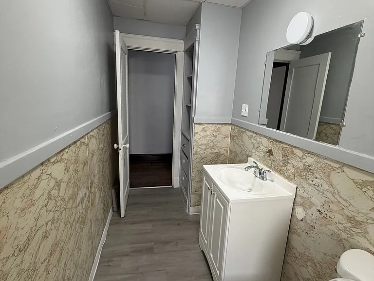 1557 Cohassett Ave #1 — Photo 4